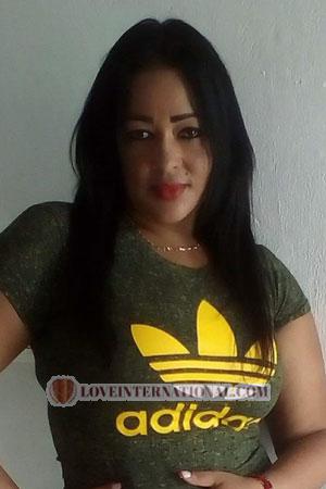 180491 - Yarlen Age: 50 - Colombia