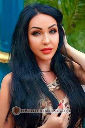 182600 - Yulia Age: 42 - Ukraine