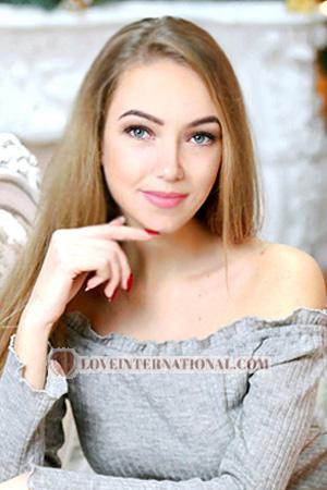 184852 - Alyona Age: 28 - Ukraine