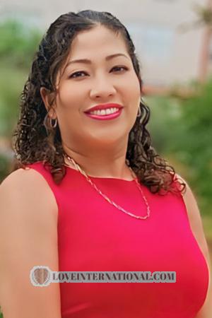 218666 - Pasqueline Age: 42 - Peru